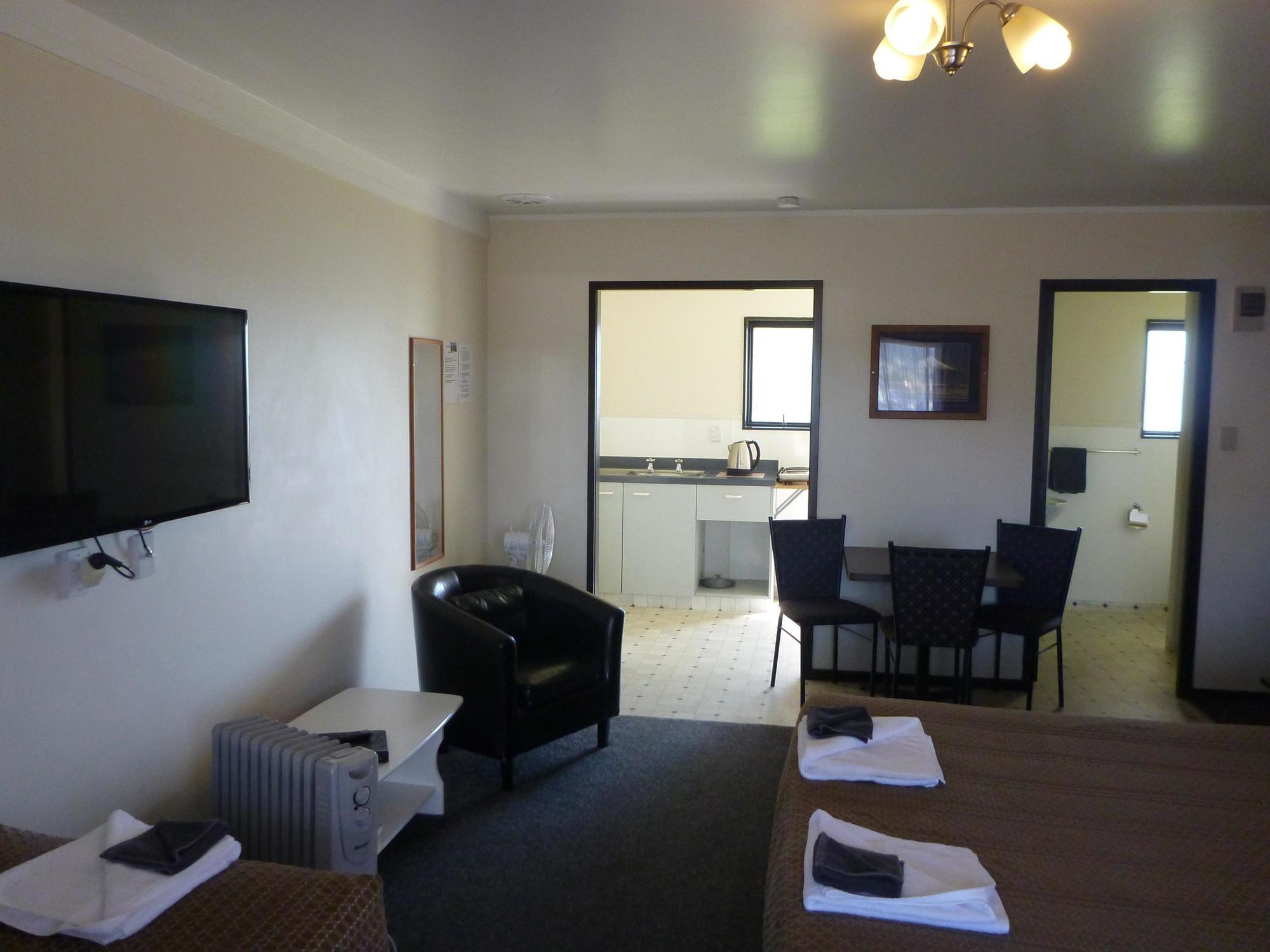Drury Motor Lodge Bagian luar foto