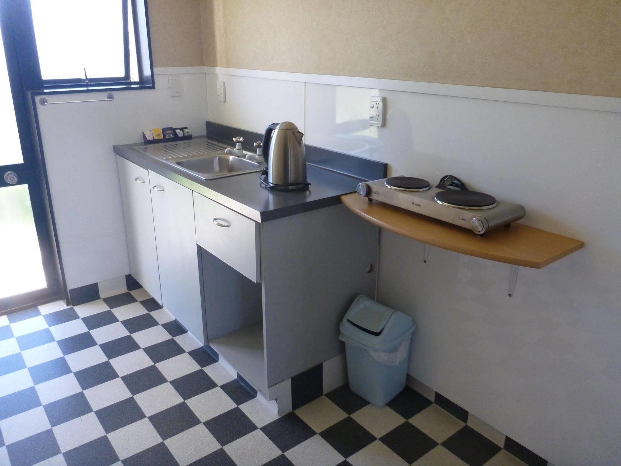Drury Motor Lodge Bagian luar foto